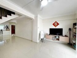 Blk 640 Hougang Avenue 8 (Hougang), HDB Executive #549751461
